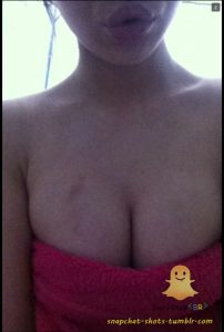 Coquine du 10 pour se masturber et parler à des inconnus