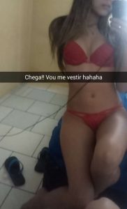 Coquine du 43 cherche plan cul