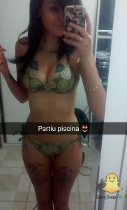 Coquine du 69 pour se masturber et parler à des inconnus