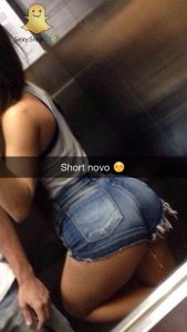 Coquine sexy du 13 pour plan cul