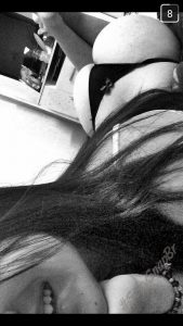 qui est chaud pour une rencontre coquine gratuit 13 avec une meuf nue
