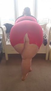 Fille en couple veut lécher d’autres hommes sur Brest
